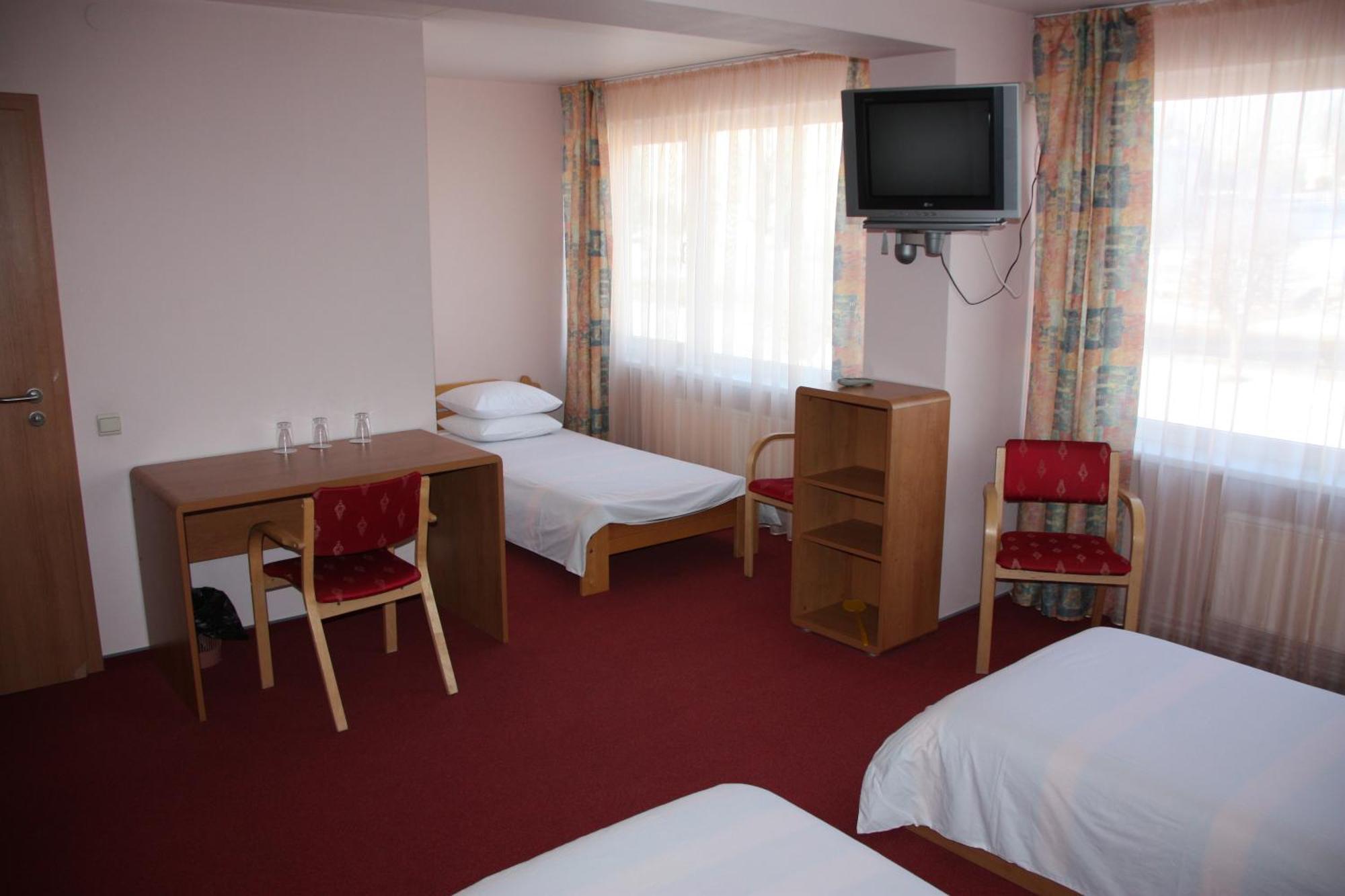 Hotel Madona Kamer foto